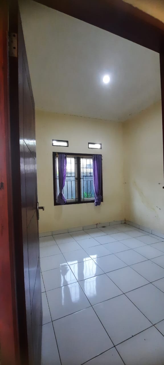 Rumah Take Over di Bojong Sari Depok